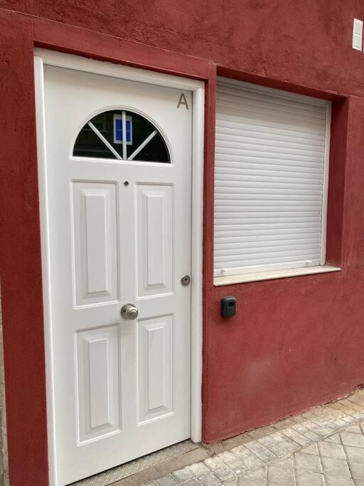 At 20' By Metro From The City Centre Madri Exterior foto